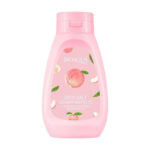 نمک بدن توت فرنگی بیوآکوا از بین برنده خشکی و تیرگی پوست